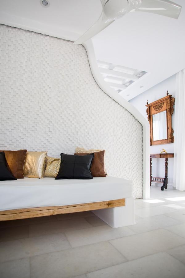 Naxian Riviera Exclusive Seafront Suites, Junior Suite Агиос Прокопиос Екстериор снимка